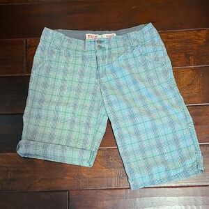 Women's Cotton Plaid Bermuda Shorts in Green & Brown